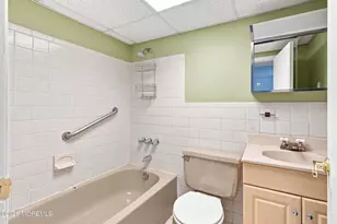 1698 Union Ave, Hazlet Township, NJ 07730 - Photo 19