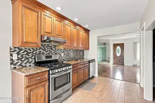 1698 Union Ave, Hazlet Township, NJ 07730 - Photo 5