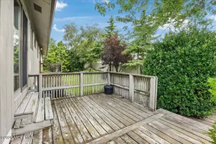 802 Stamford Dr, Neptune Township, NJ 07753 - Photo 31