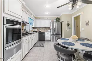 802 Stamford Dr, Neptune Township, NJ 07753 - Photo 15