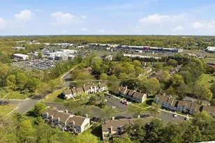 26 Alameda Ct, Eatontown, NJ 07724 - Photo 41