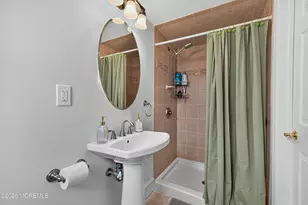 31 Peach Tree Rd, Oakhurst, NJ 07755 - Photo 15