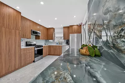 31 Peach Tree Road, Oakhurst, NJ 07755 - Photo 9