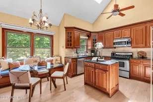71 Pape Dr, Atlantic Highlands, NJ 07716 - Photo 3