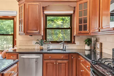 71 Pape Drive, Atlantic Highlands, NJ 07716 - Photo 9