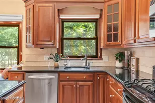 71 Pape Dr, Atlantic Highlands, NJ 07716 - Photo 9