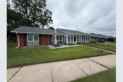 676A New Castle Court #A, Lakewood, NJ 08701 - Photo 5