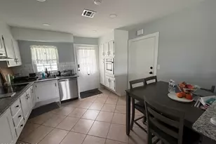 676A New Castle Ct, Lakewood, NJ 08701 - Photo 13