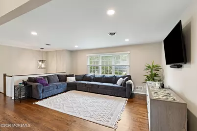 5 Sanders Drive, Middletown, NJ 07748 - Photo 3