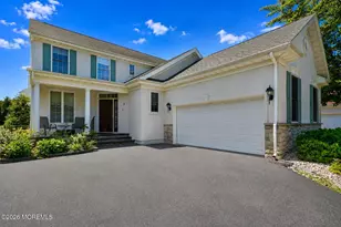 9 W Parsonage Way, Manalapan Township, NJ 07726 - Photo 1