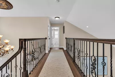 42 W Parsonage Way, Manalapan Township, NJ 07726 - Photo 29