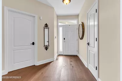 42 W Parsonage Way, Manalapan Township, NJ 07726 - Photo 3