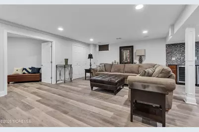 42 W Parsonage Way, Manalapan Township, NJ 07726 - Photo 37