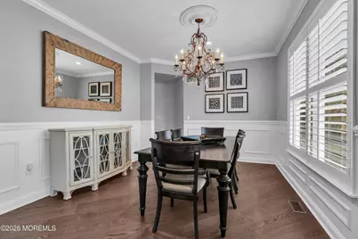 42 W Parsonage Way, Manalapan Township, NJ 07726 - Photo 9