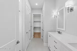 10 Dahlia Ct, Manalapan Township, NJ 07726 - Photo 13