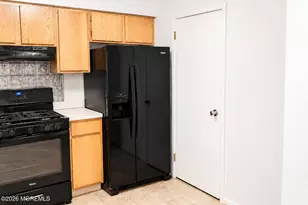 113 Dundee Ct, Aberdeen Township, NJ 07747 - Photo 7