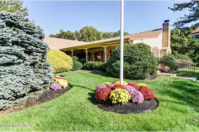 113 Dundee Court, Aberdeen Township, NJ 07747 - Photo 11