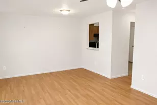 113 Dundee Ct, Aberdeen Township, NJ 07747 - Photo 3