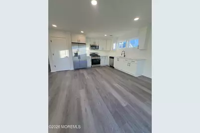 199 7th Street #B, Keyport, NJ 07735 - Photo 5