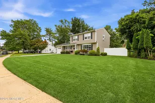 424 W Lake Ave, Oakhurst, NJ 07755 - Photo 5