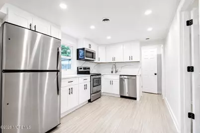 246 Brookside Avenue, South Amboy, NJ 08879 - Photo 7