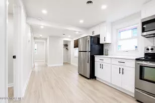 246 Brookside Ave, South Amboy, NJ 08879 - Photo 5