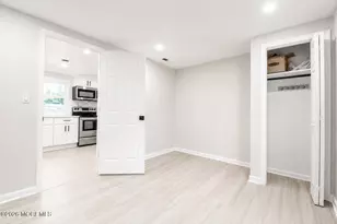 246 Brookside Ave, South Amboy, NJ 08879 - Photo 11