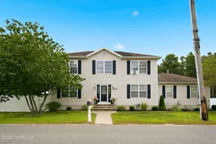 1519 Berkeley Ave, Beachwood, NJ 08722 - Photo 1