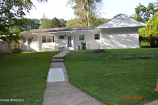 14 Homestead Ln, Roosevelt, NJ 08555 - Photo 1