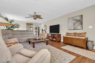 18 Burgess Court, Toms River Township, NJ 08757 - Photo 9