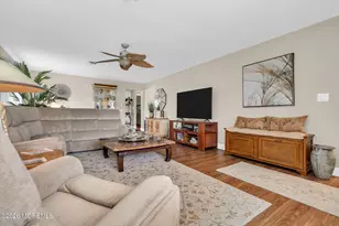 18 Burgess Ct, Toms River Township, NJ 08757 - Photo 9