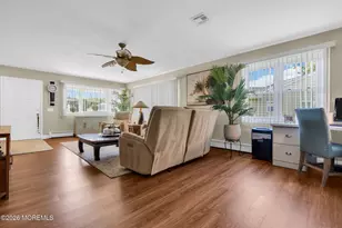 18 Burgess Ct, Toms River Township, NJ 08757 - Photo 11