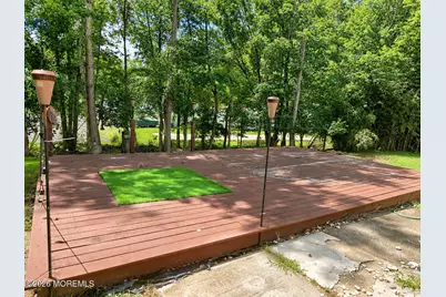 5 Sandburg Drive, Morganville, NJ 07751 - Photo 19