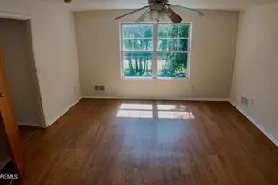 5 Sandburg Dr, Morganville, NJ 07751 - Photo 17