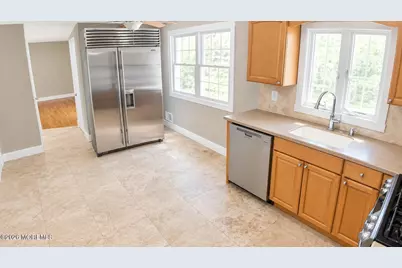 5 Sandburg Drive, Morganville, NJ 07751 - Photo 5