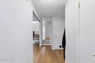 60 Hickory Ct, Jamesburg, NJ 08831 - Photo 5