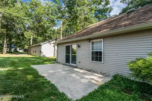 174 Morning Glory Ln, Whiting, NJ 08759 - Photo 37