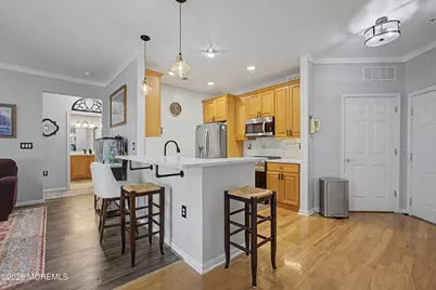422 Sophee Lane, Lakewood, NJ 08701 - Photo 5