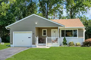 27 Hare Bell Holw Hollow, Toms River Township, NJ 08755 - Photo 1