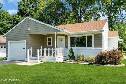 27 Hare Bell Holw Hollow, Toms River Township, NJ 08755 - Photo 3