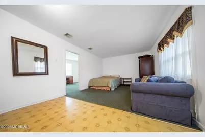 7 Porsche Drive, Matawan, NJ 07747 - Photo 19