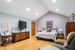 71 Lancaster Rd, Freehold, NJ 07728 - Photo 31