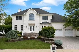 19 Bloomfield Rd, Manalapan Township, NJ 07726 - Photo 47