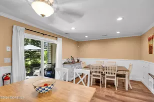 33 Trumbull Dr, Freehold, NJ 07728 - Photo 9