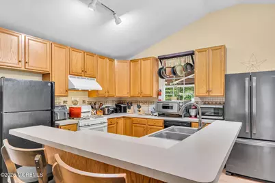1 Woodland Avenue, Cream Ridge, NJ 08514 - Photo 9