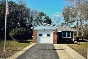 5 Revere Ct, Whiting, NJ 08759 - Photo 1