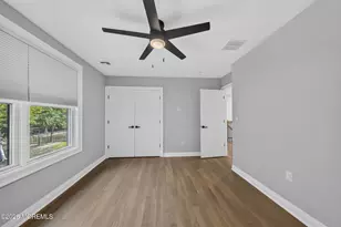 284 Middle Rd, Holmdel, NJ 07733 - Photo 43