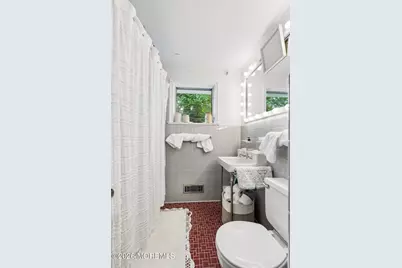 190 N Highway 35 N, Mantoloking, NJ 08738 - Photo 7
