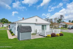 1 Zapata Ct, Toms River Township, NJ 08757 - Photo 27