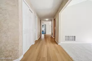 9 Sandhurst Rd, Lakewood, NJ 08701 - Photo 5